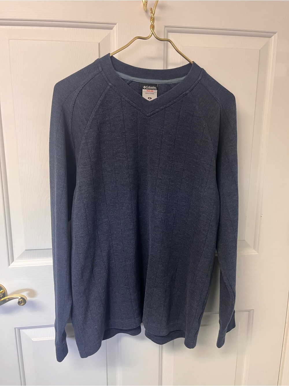 Columbia Men's Navy V-Neck Pullover Sweater